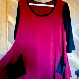 Lightweight tunic. Crimson red and black.